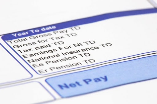 Salary sacrifice vs voluntary super contributions featured images